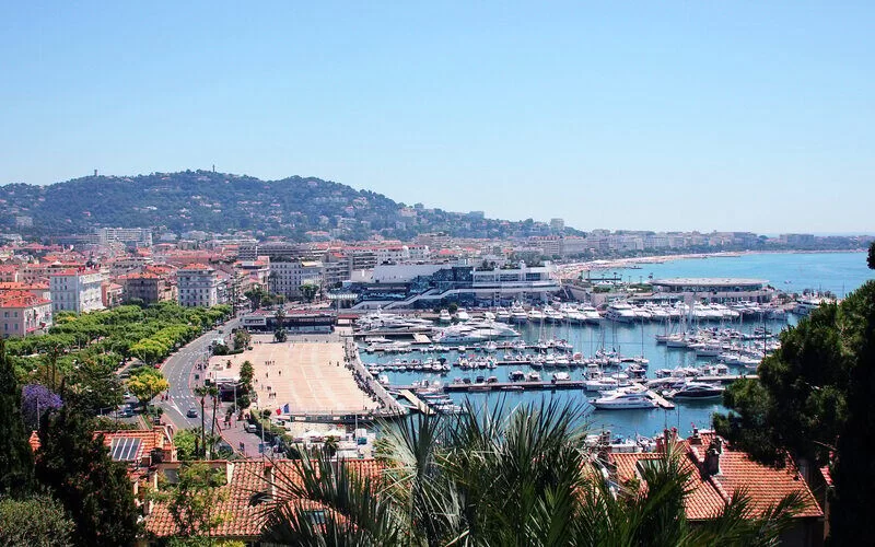 Cannes to Saint Tropez yacht charter itinerary French Riviera marina France