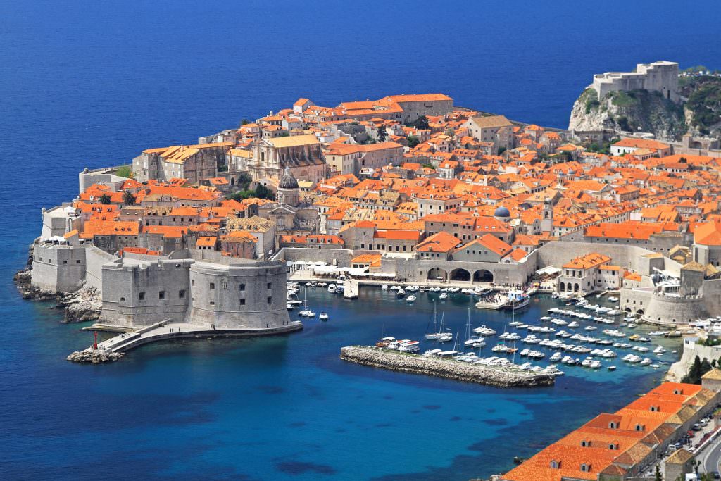 Dubrovnik to Split yacht charter itinerary luxury sailing Adriatic coast Croatia