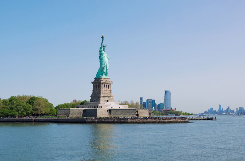 New York yacht charter Statue of Liberty luxury sailing Manhattan skyline USA