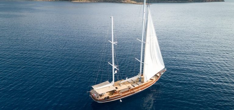 Queen Of Datca gulet caharter profile view